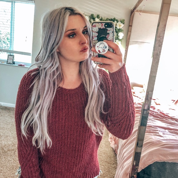 American Eagle Outfitters Sweaters - American eagle outfitters sweater size small